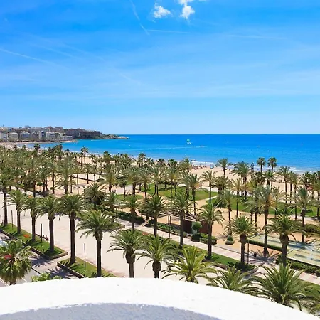 Uhc Acacias * Salou