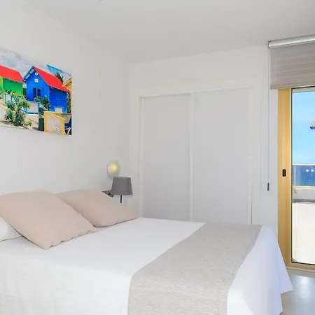 Apartment Uhc Acacias