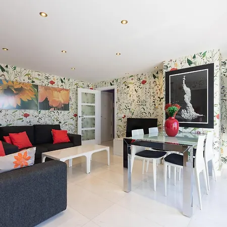 Uhc Acacias Apartment *