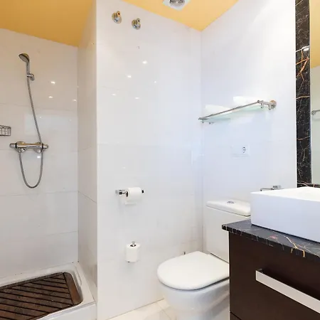 Uhc Acacias Apartment *