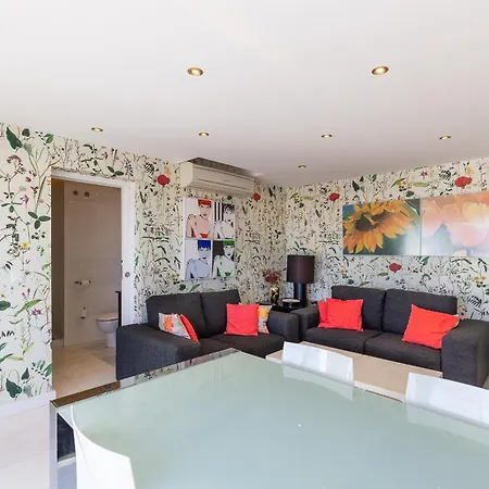 Appartement Uhc Acacias *